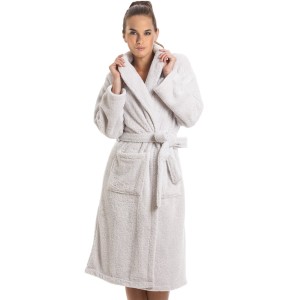 All About Bathrobes and Tips on Buying Bathrobes