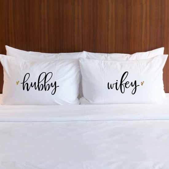Personalised HUBBY WIFEY printed pillowcase (A set of 2 pillowcovers)