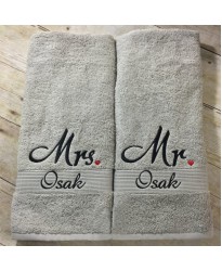 Personalised Set of 2 Towels Mr & Mrs with heart embroidery 