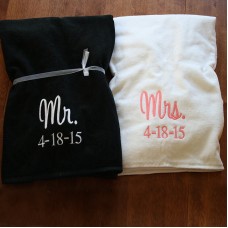 Personalised Set for Mr (Black Towel) & Mrs (White Towel) with date embroidery 
